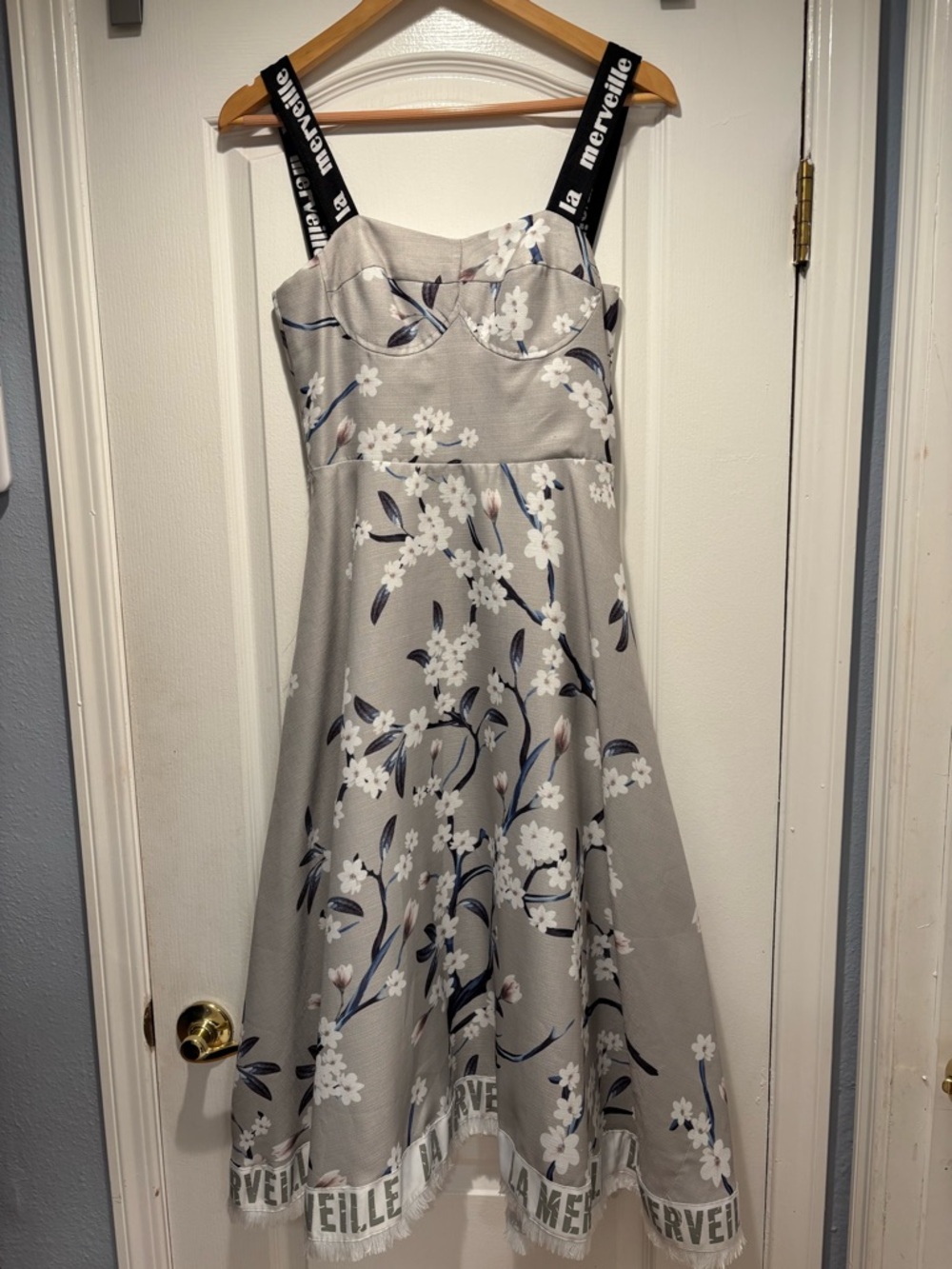 L'ATISTE by Amy Midi Floral Fit and Flare Dress with Contrasting Black Straps S